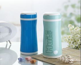 廠家直銷新款塑料密封雙層保溫杯 價(jià)格優(yōu)勢與產(chǎn)品詳情